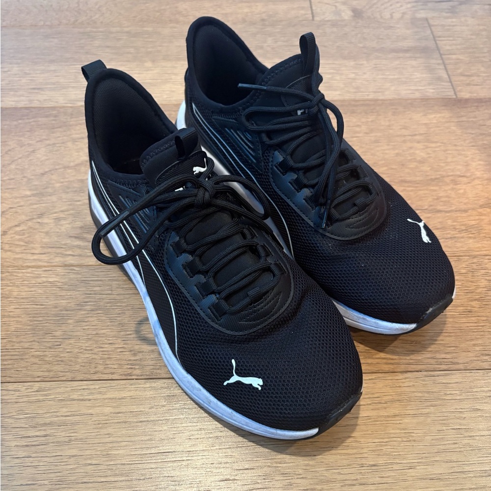Puma Black Sports Shoes